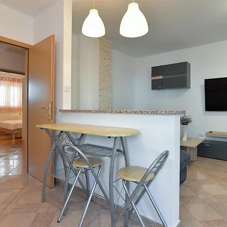 Apartments Milena 436 Fazana Exterior photo
