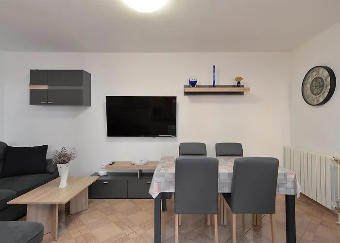 Apartments Milena 436